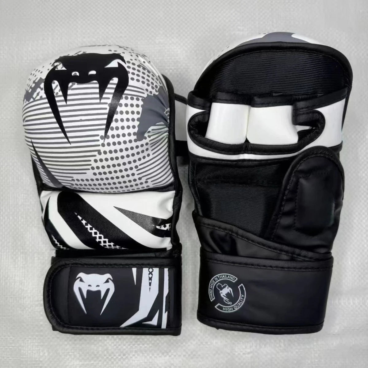Boxing MMA Gloves Men Boxe Muay Thai Equipamento Punching Gloves for Kids Adult Half-finger Mitts Kickboxing Training